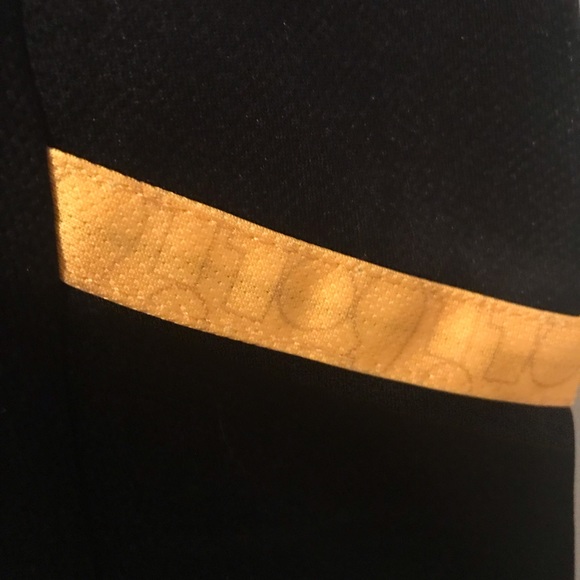 BNWT Puma Penarol Third Kit - Picture 4 of 7